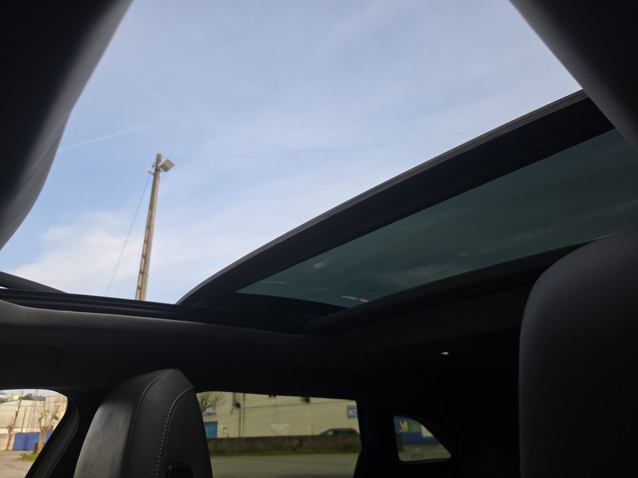 Citroën C5 X PLUG IN HYBRID 225 e EAT8 SHINE - Foto 2