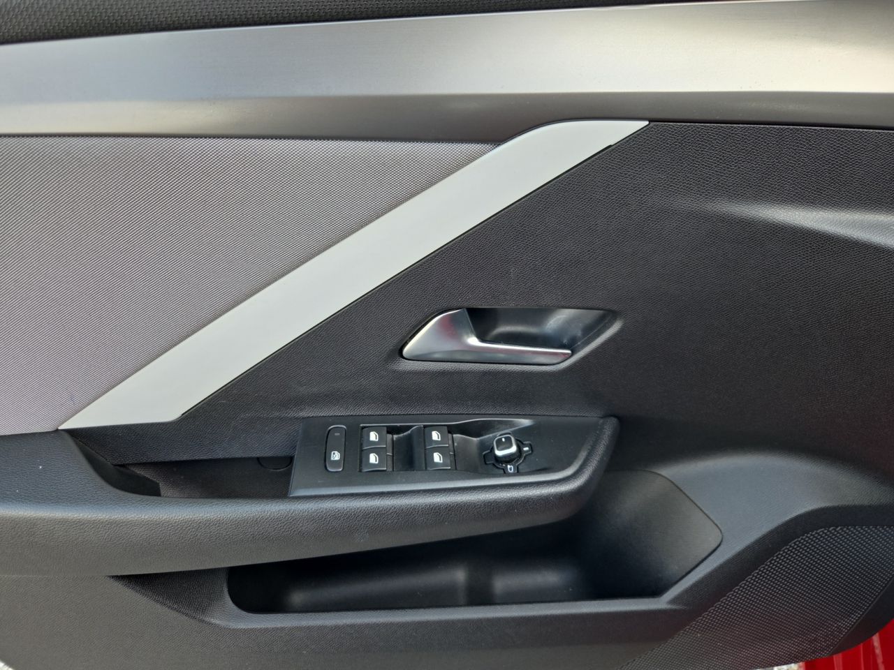 Opel Astra EDITION 1.2 T XHT MT6 S7S 130 - Foto 2