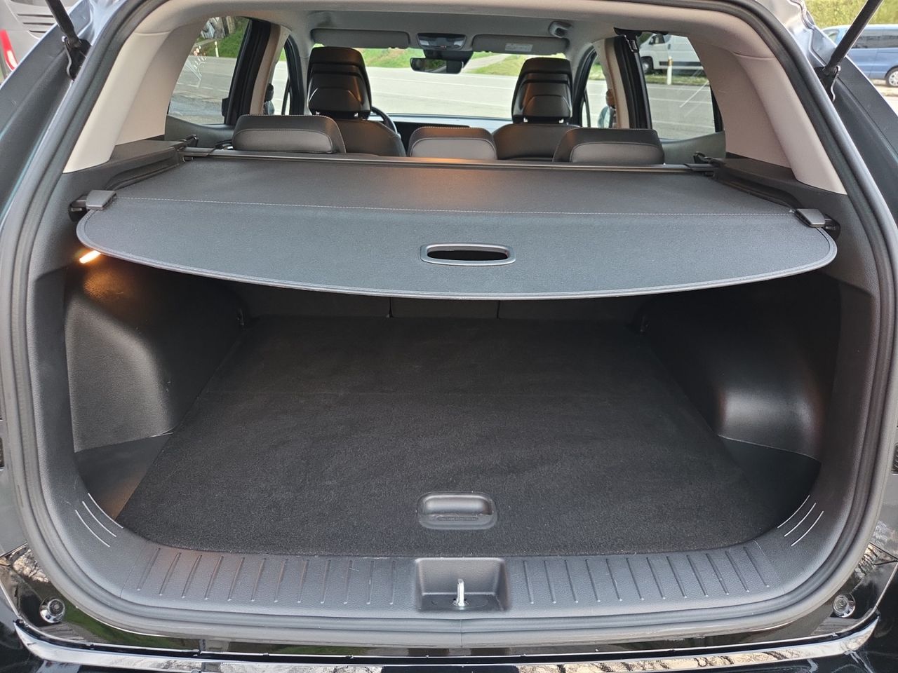 Kia Sportage 1.6 T GDI  HEV 215 CV TECH 4X2 - Foto 2