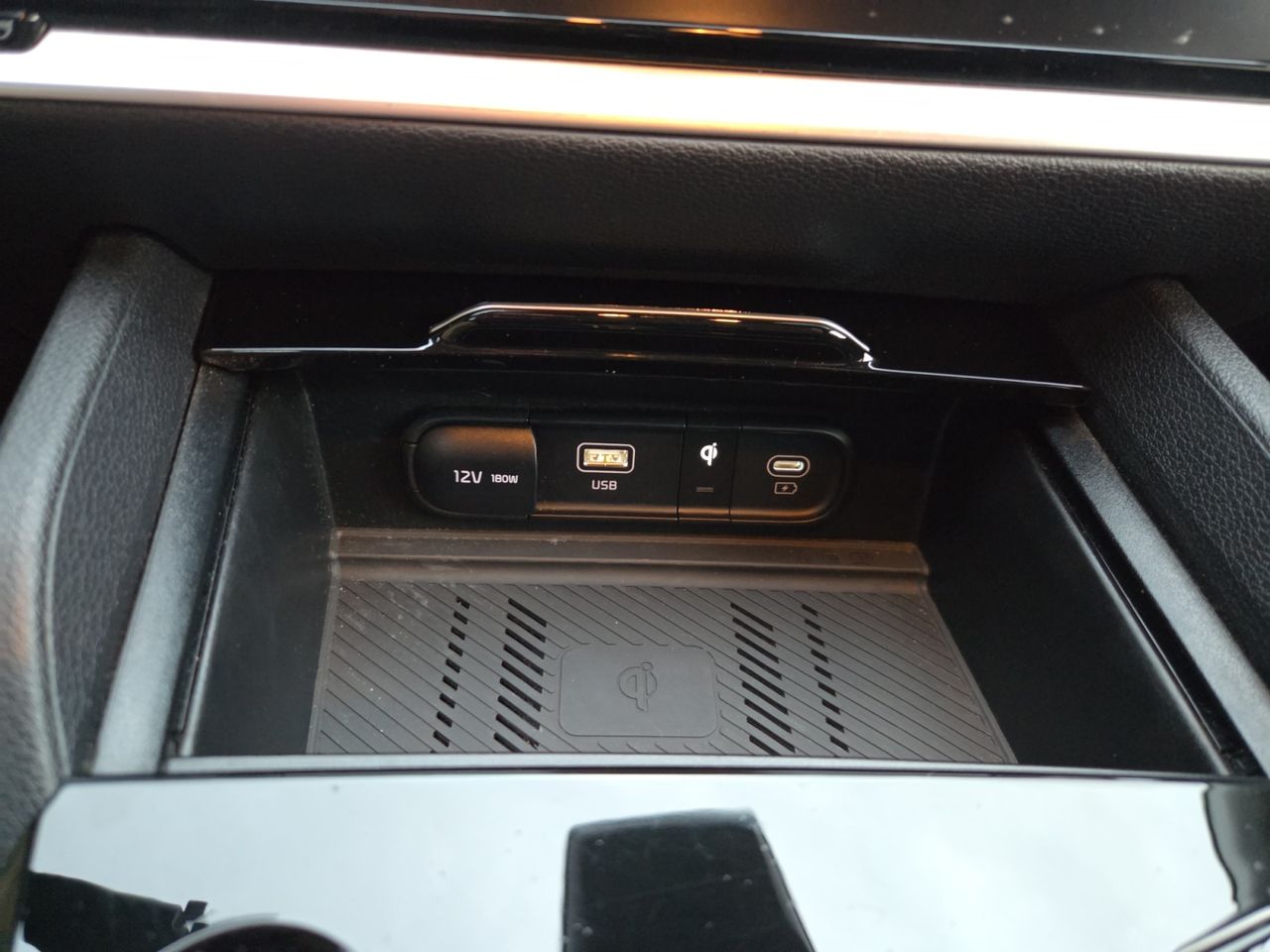 Kia Sportage 1.6 T GDI  HEV 215 CV TECH 4X2 - Foto 2