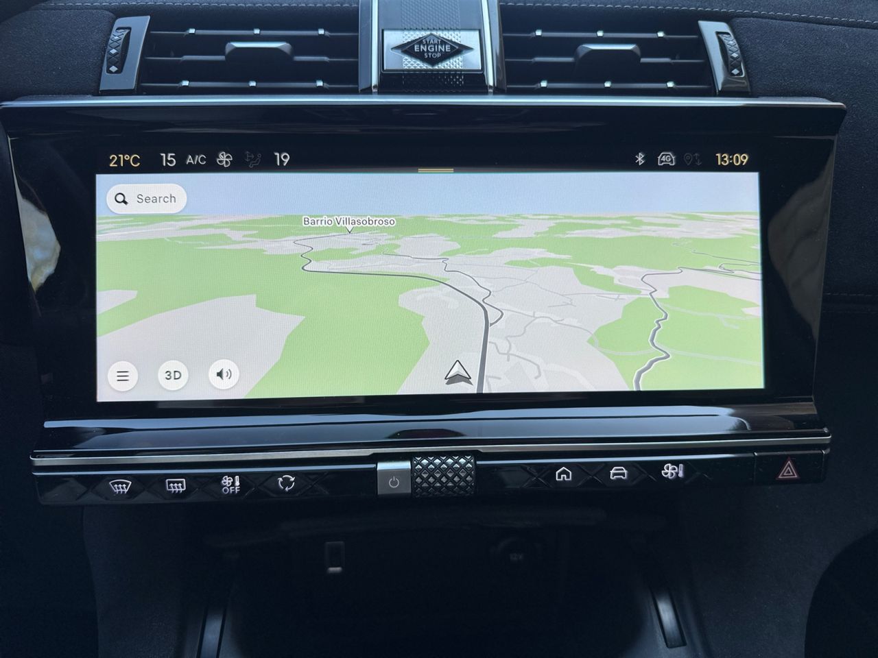 DS DS 7 Crossback E TENSE 4X4 300 PERFORMANCE LINE + - Foto 2