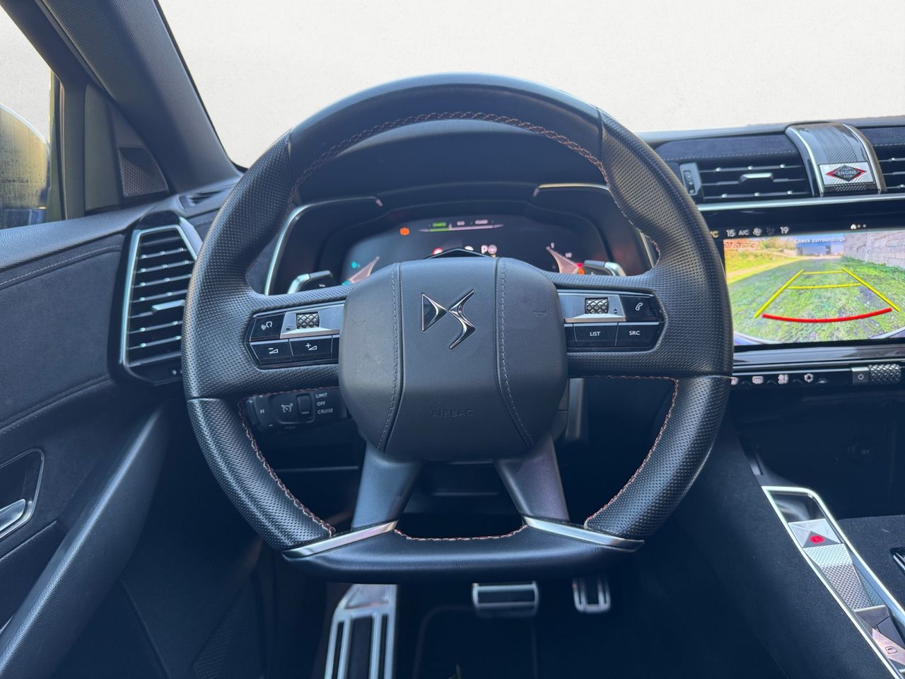 DS DS 7 Crossback E TENSE 4X4 300 PERFORMANCE LINE + - Foto 2