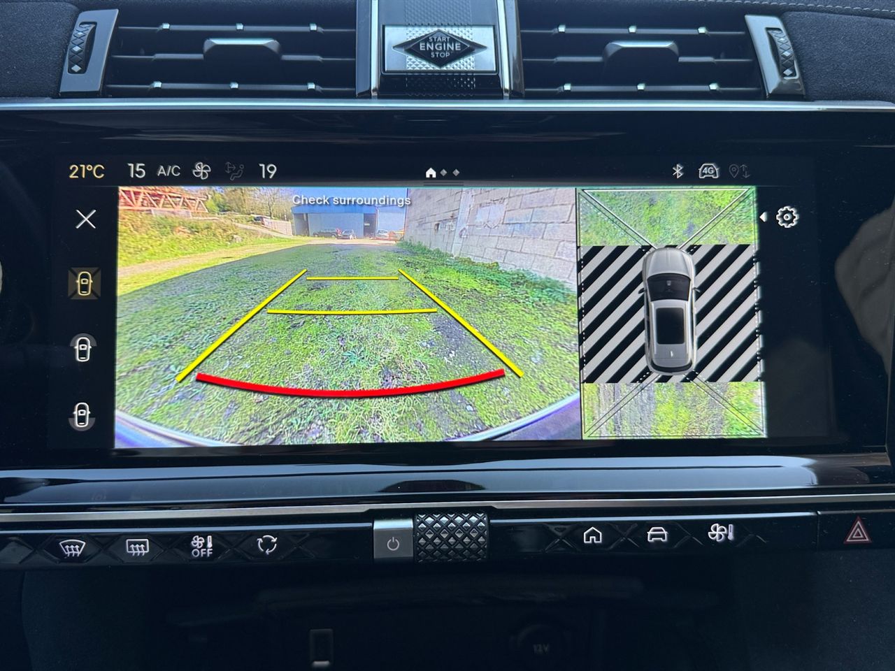 DS DS 7 Crossback E TENSE 4X4 300 PERFORMANCE LINE + - Foto 2