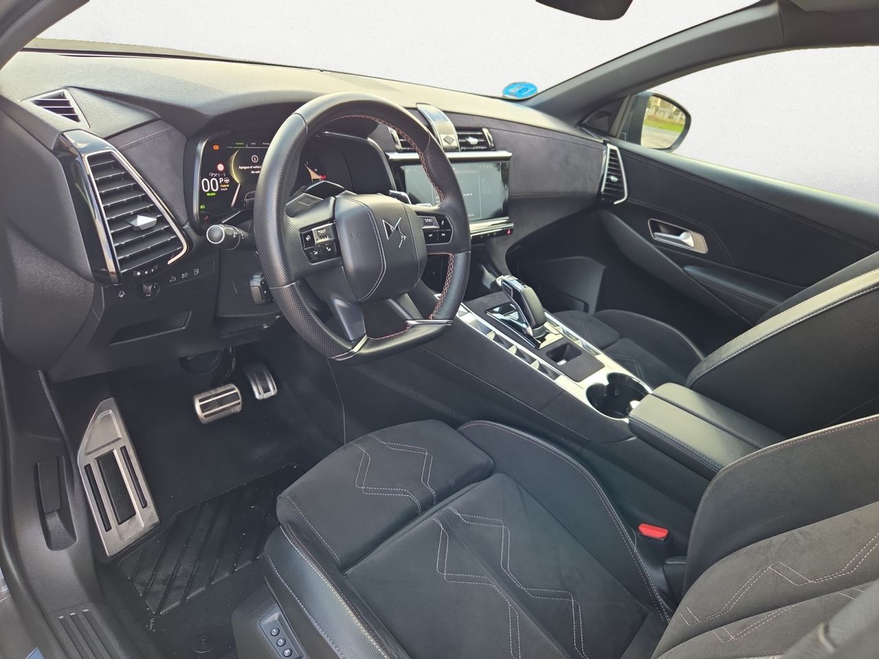 DS DS 7 E TENSE 4X4 300 PERFORMANCE LINE + - Foto 2