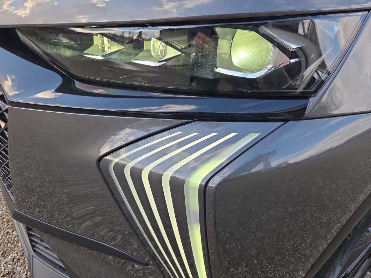 DS DS 7 E TENSE 4X4 300 PERFORMANCE LINE + - Foto 2