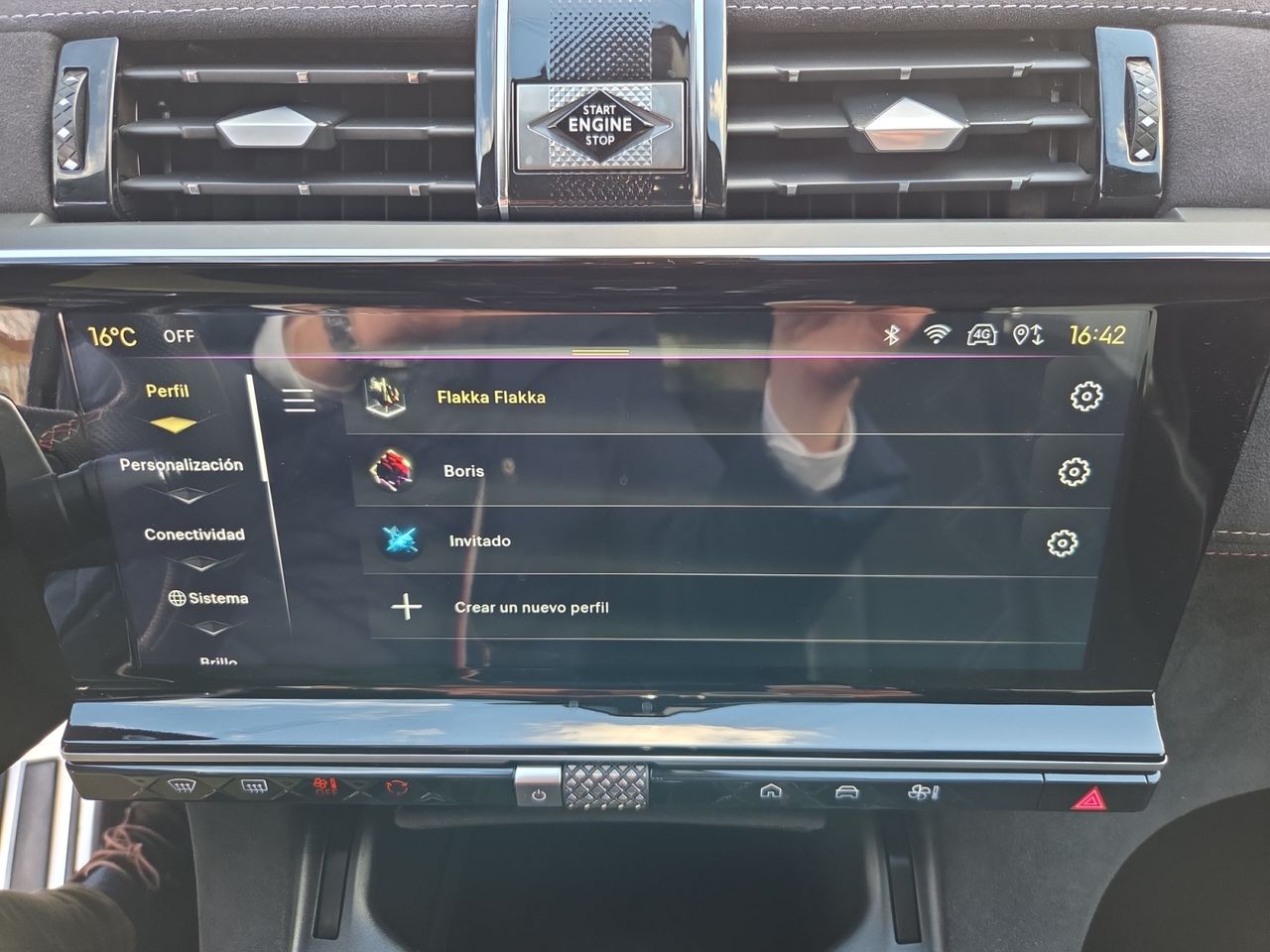 DS DS 7 E TENSE 4X4 300 PERFORMANCE LINE + - Foto 2