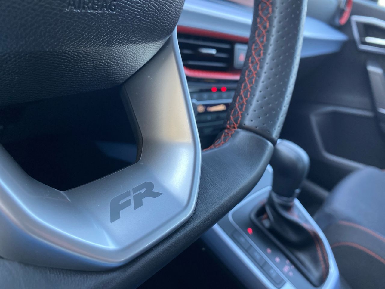 Seat Arona 1.0 TSI FR DSG 7 XM 115 - Foto 2