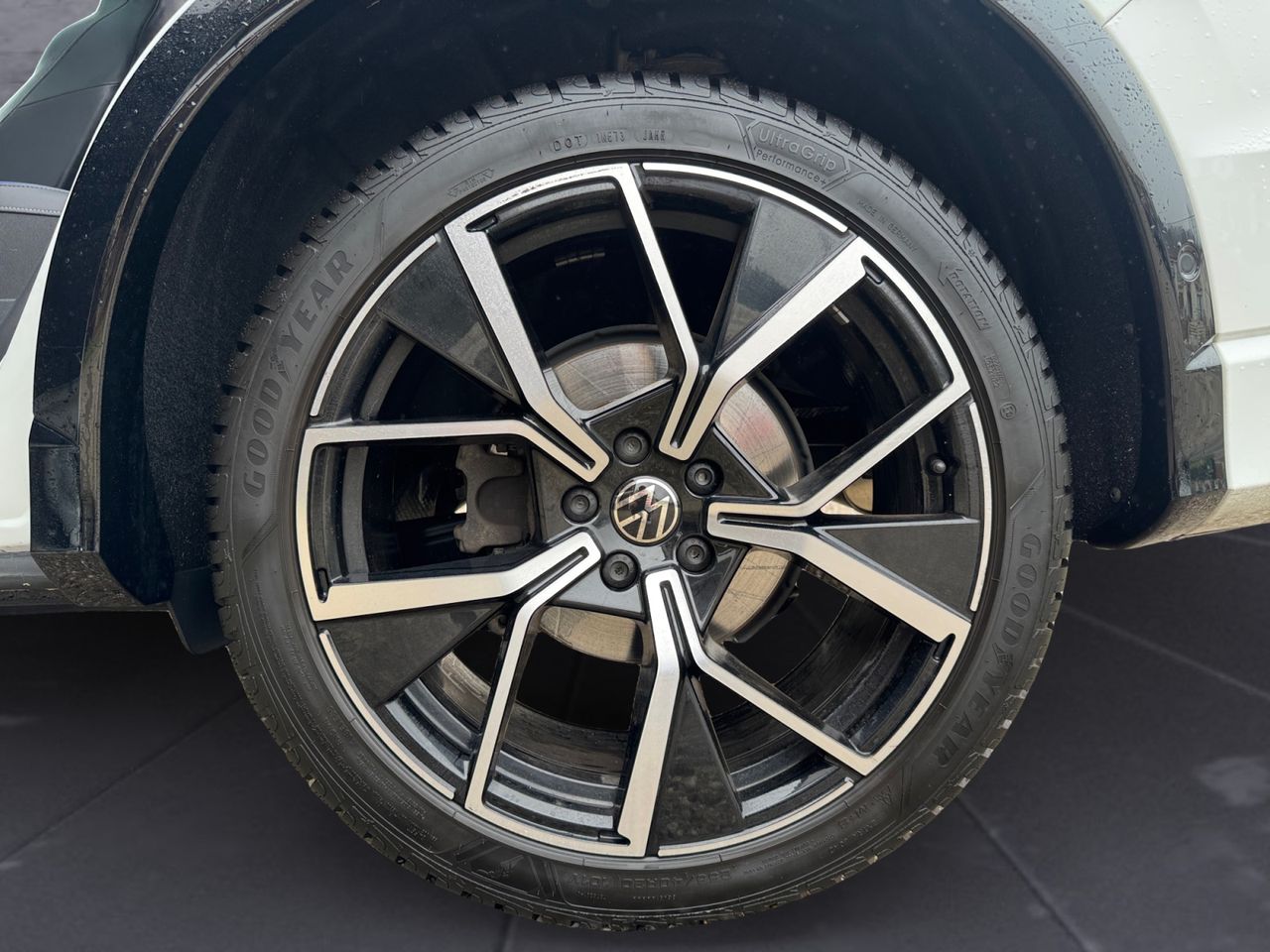 Volkswagen Tiguan R LINE 2.0 TDI 110 KW 150 CV DSG LL20 