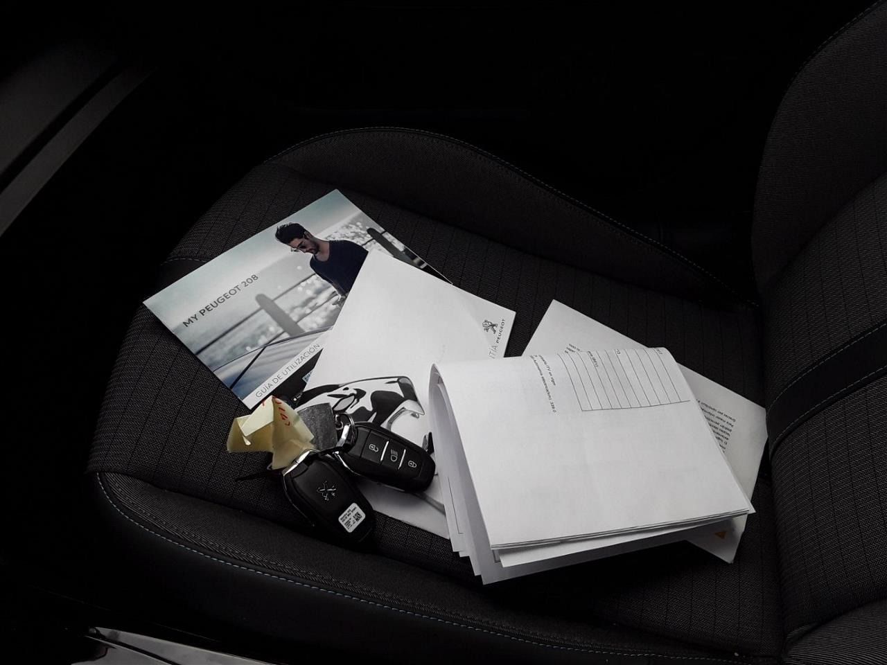 Peugeot e-208 ALLURE PACK ELECTRICO - Foto 2