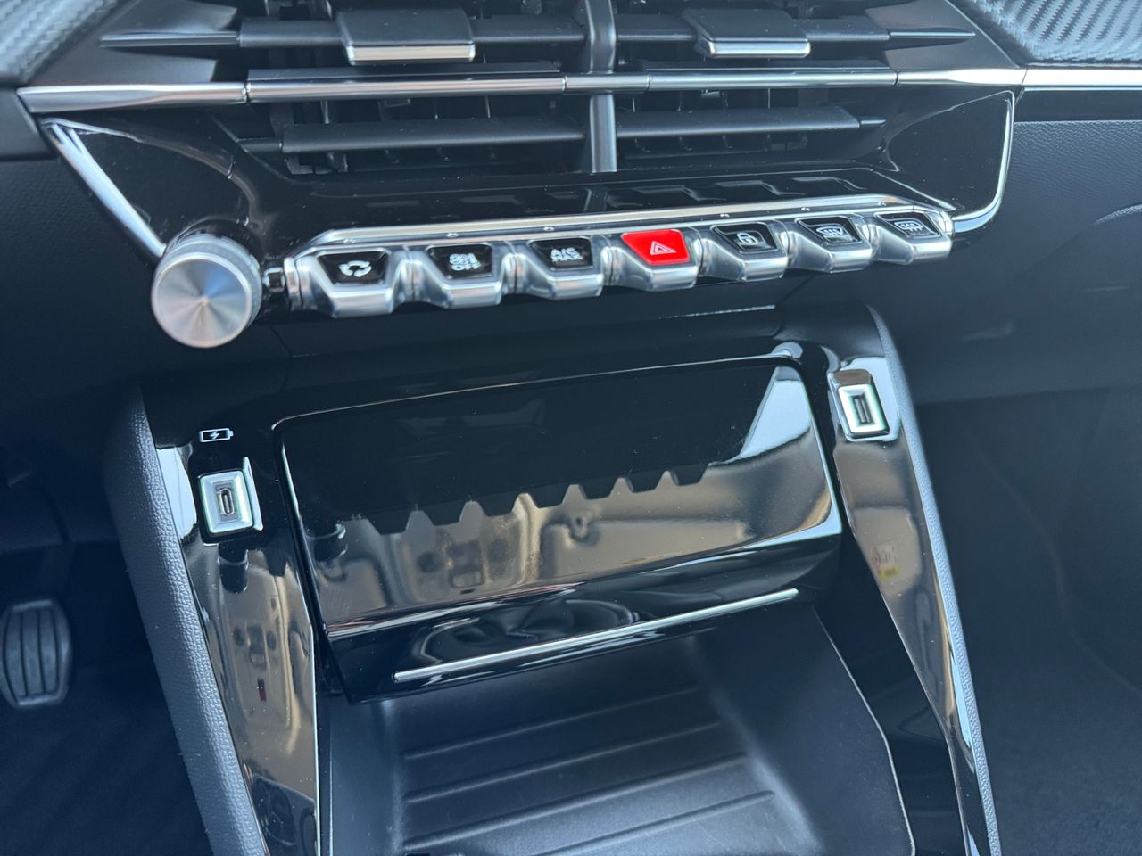 Peugeot 2008 ALLURE BLUE HDI 110 CV - Foto 2