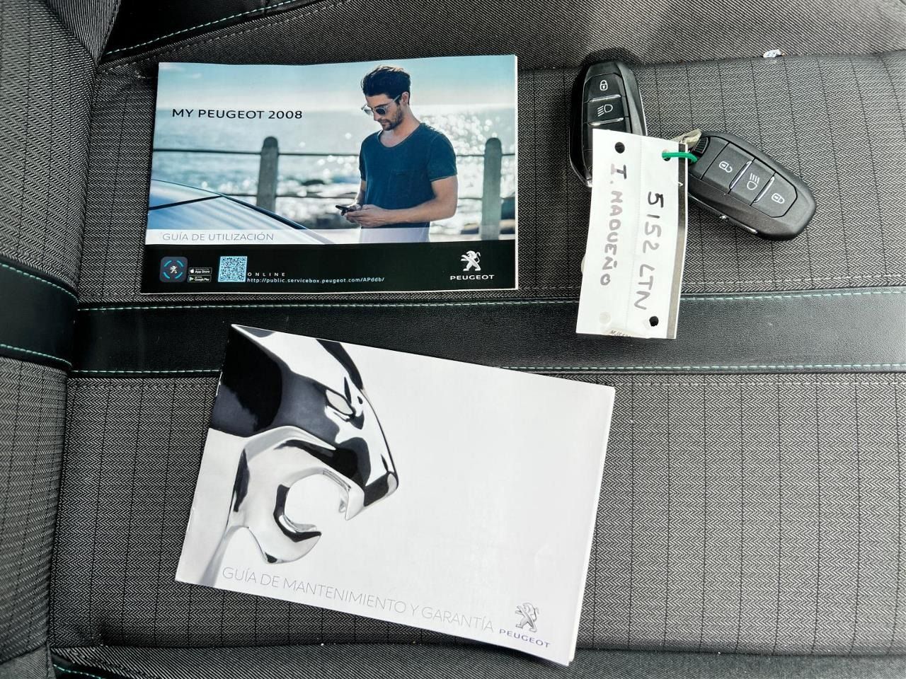 Peugeot 2008 ALLURE BLUE HDI 110 CV - Foto 2