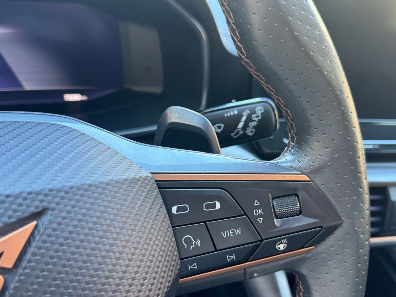 Cupra Formentor 1.4 e HYBRID 150 KW 204 CV DSG - Foto 2