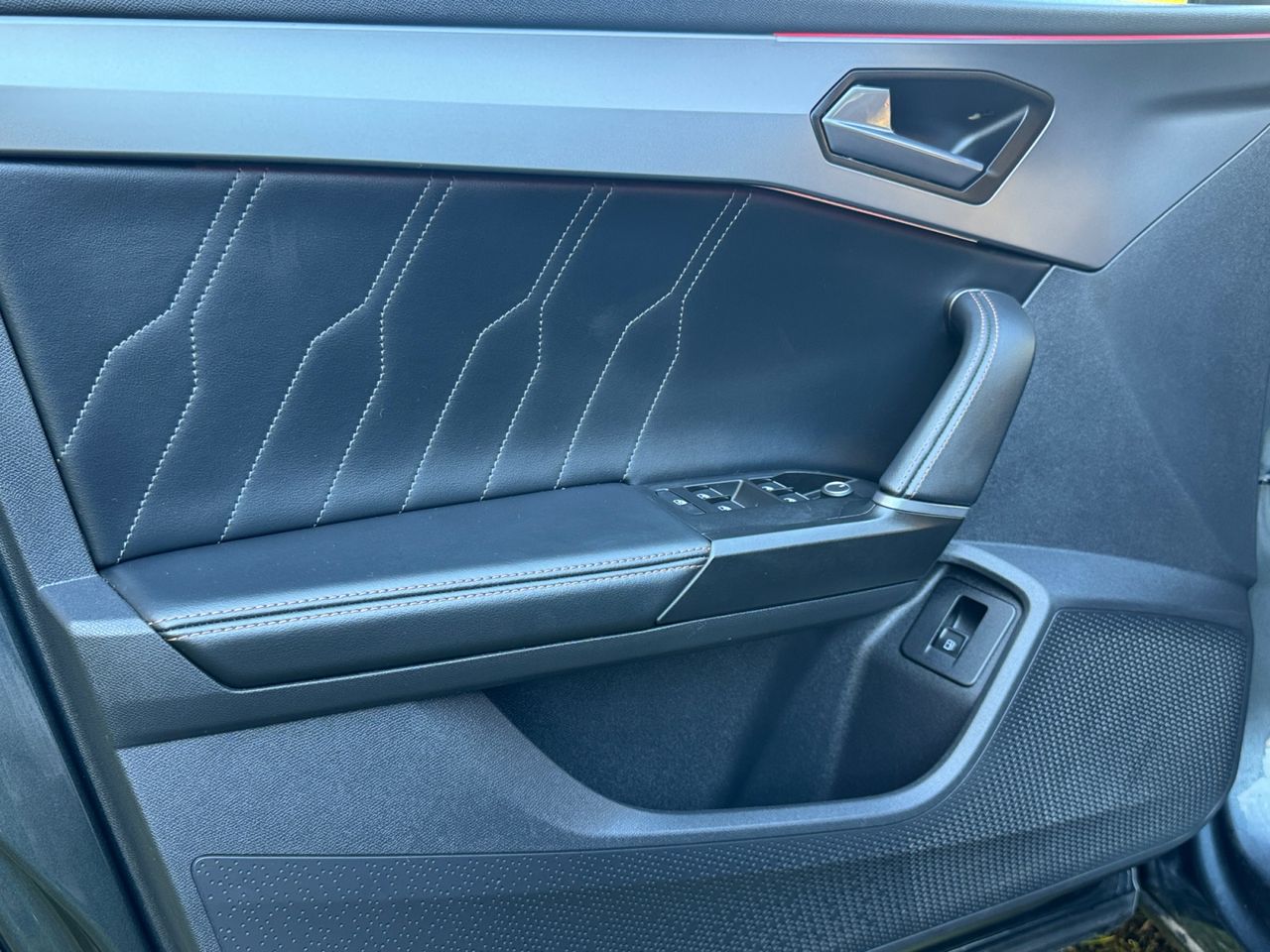 Cupra Formentor 1.4 e HYBRID 150 KW 204 CV DSG - Foto 2