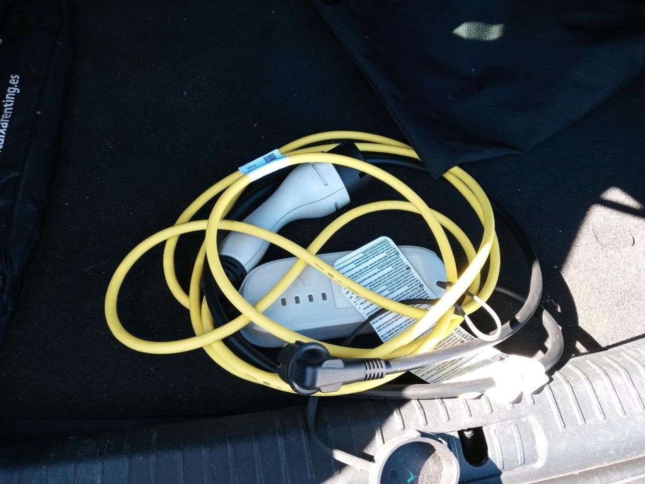 Cupra Formentor 1.4 e HYBRID 150 KW 204 CV DSG - Foto 2