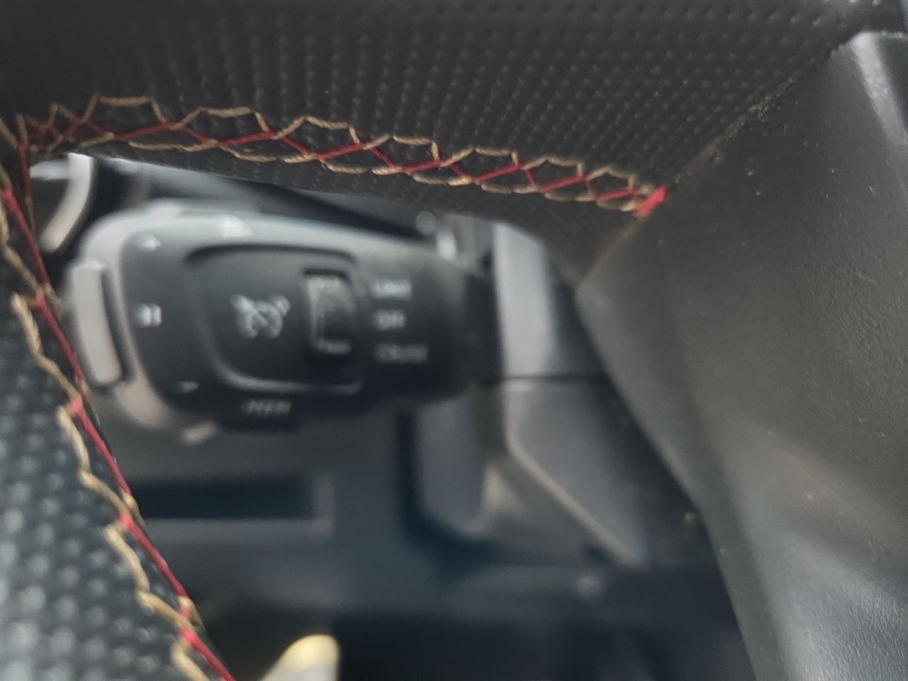 DS DS 7 Crossback BLUE HDI 130 AUT PERFORMANCE - Foto 2