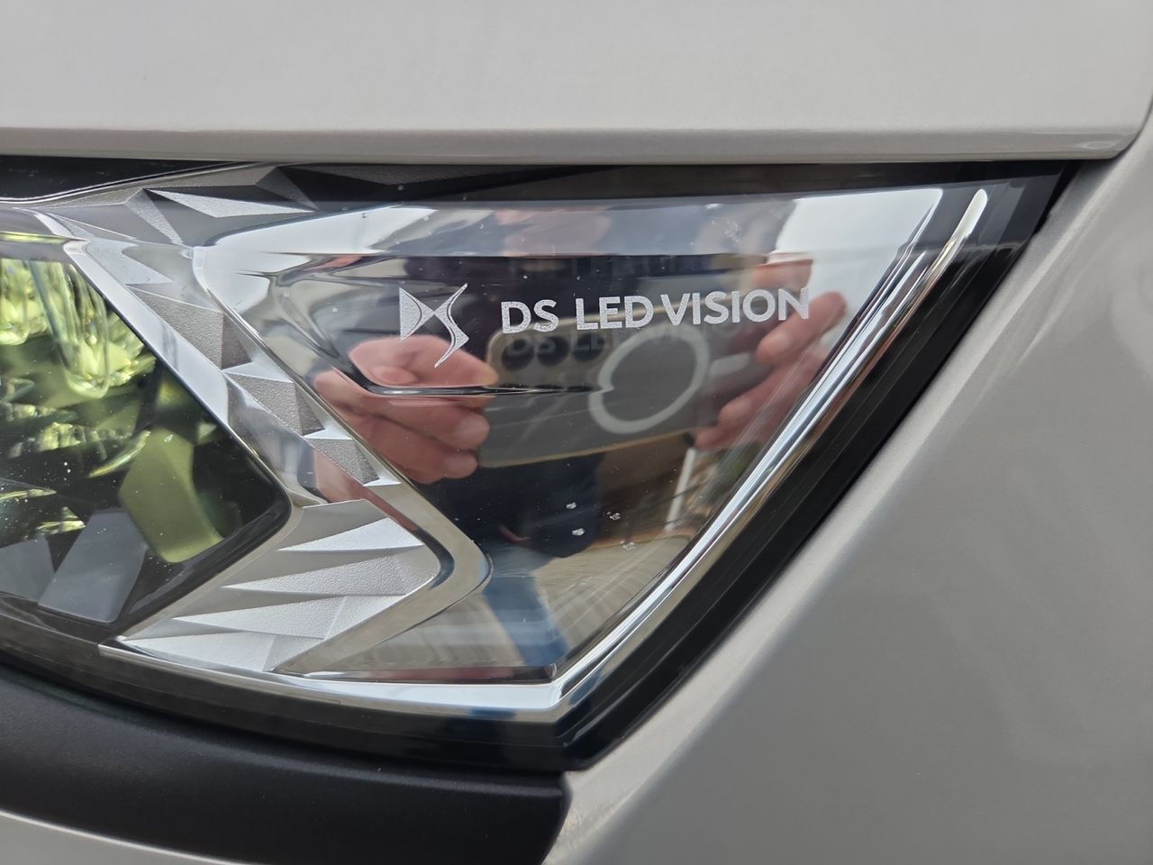 DS DS 7 Crossback BLUE HDI 130 AUT PERFORMANCE - Foto 2