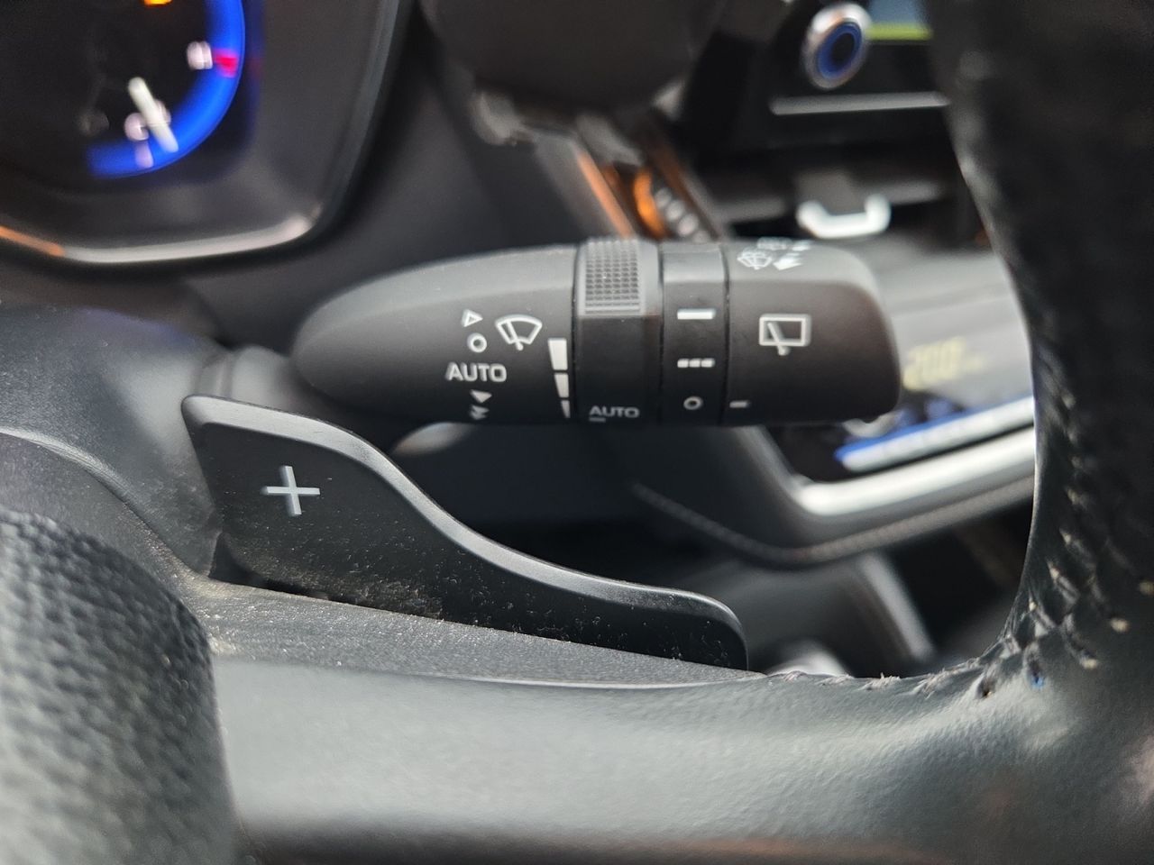 Toyota Corolla 2.0 18 H FEEL ECVT - Foto 2