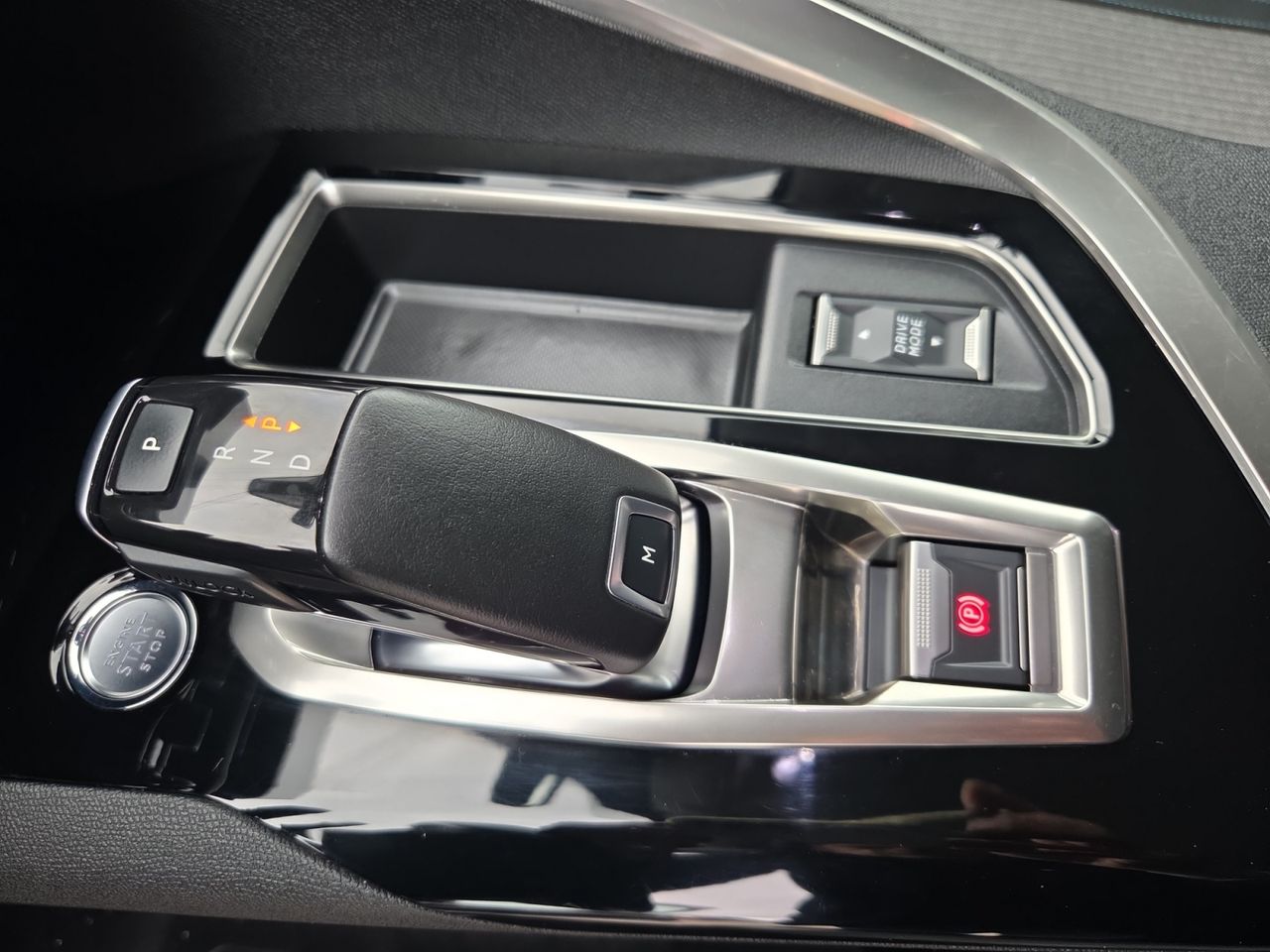 Peugeot 3008 ALLURE PACK BLUE HDI 130 CV EAT8 - Foto 2