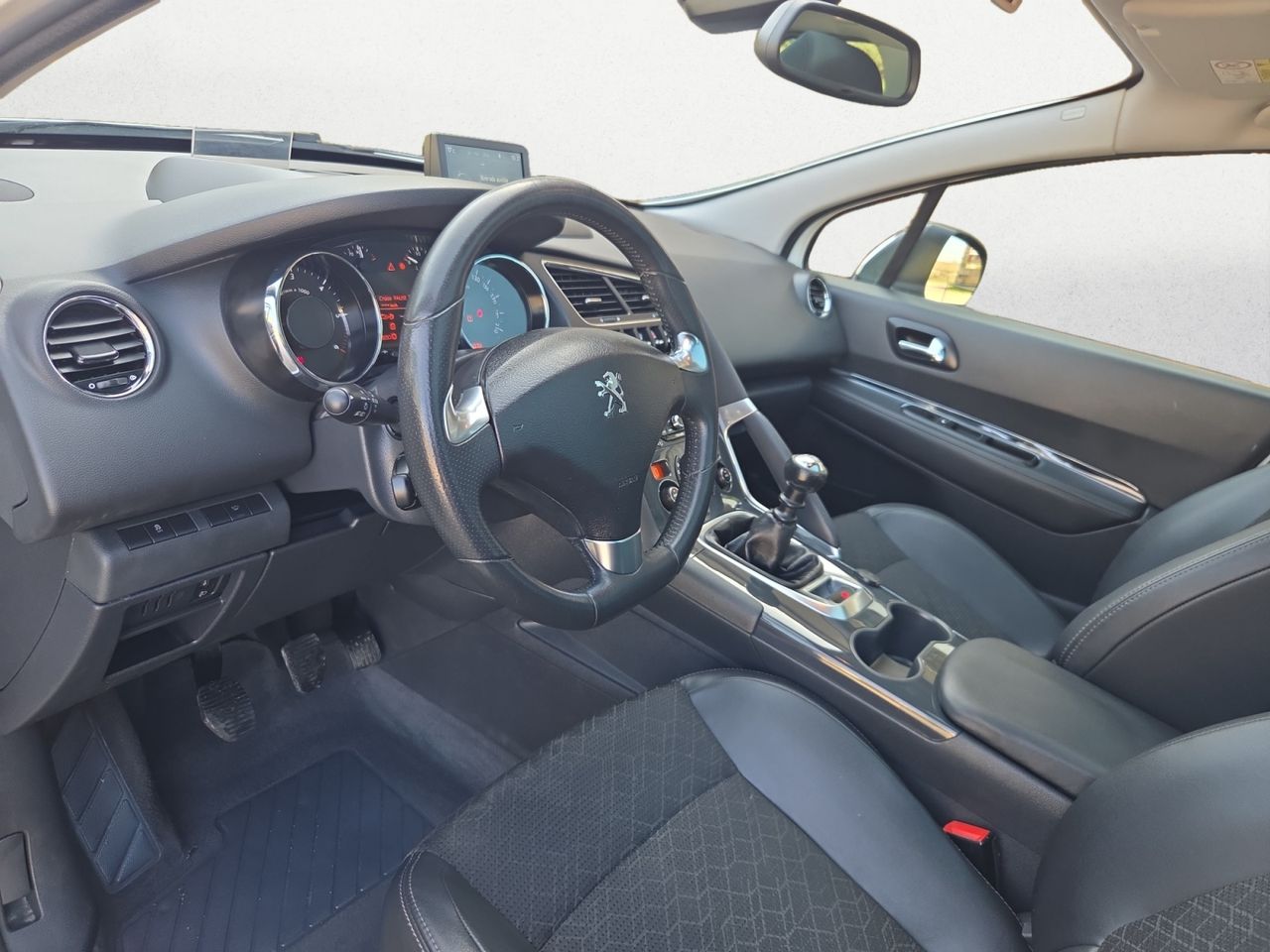 Peugeot 3008 ALLURE BLUE HDI 120 CV - Foto 2