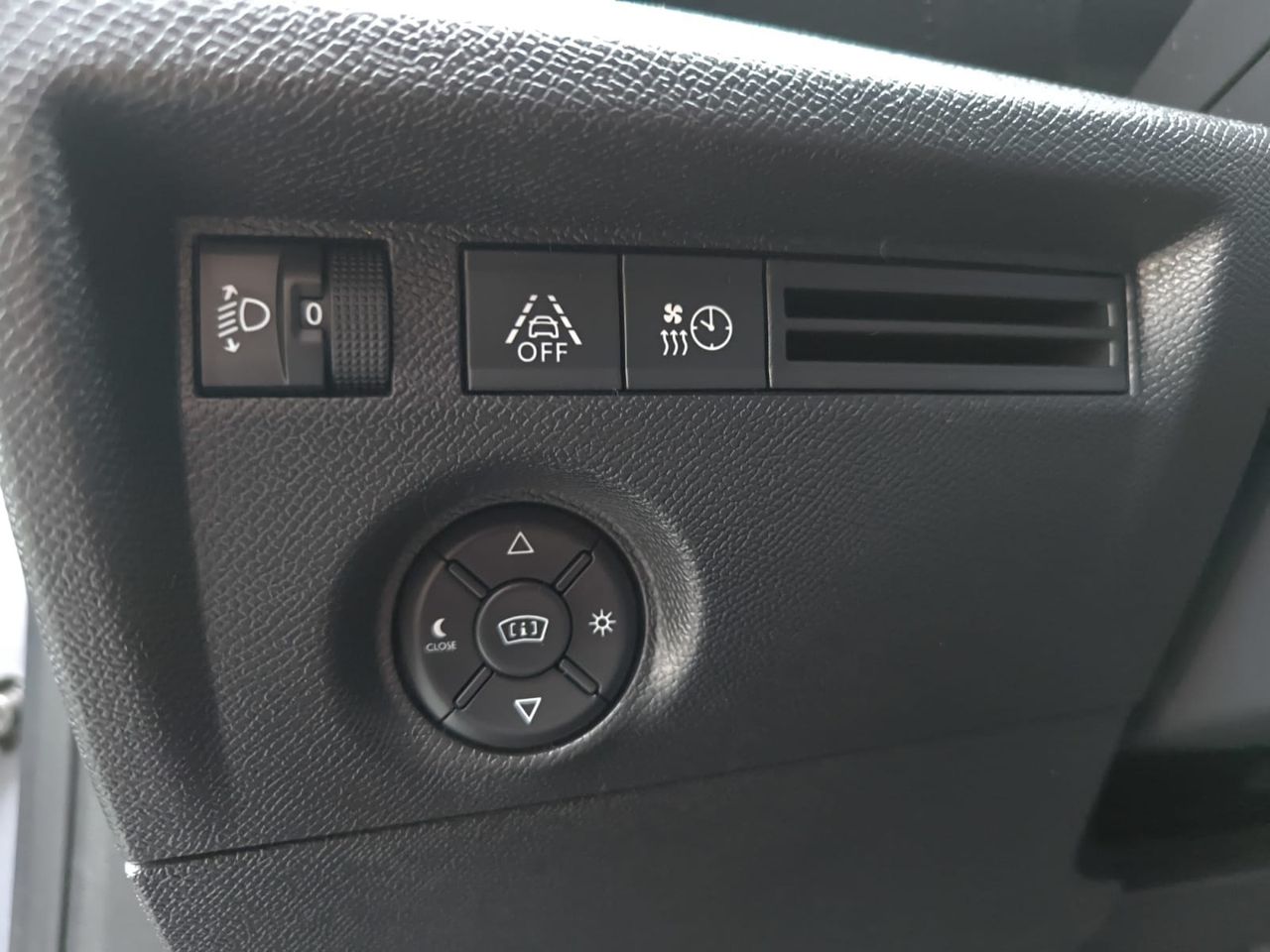 Citroën ë-C4 ELECTRICO 100 KW FEEL PACK - Foto 2