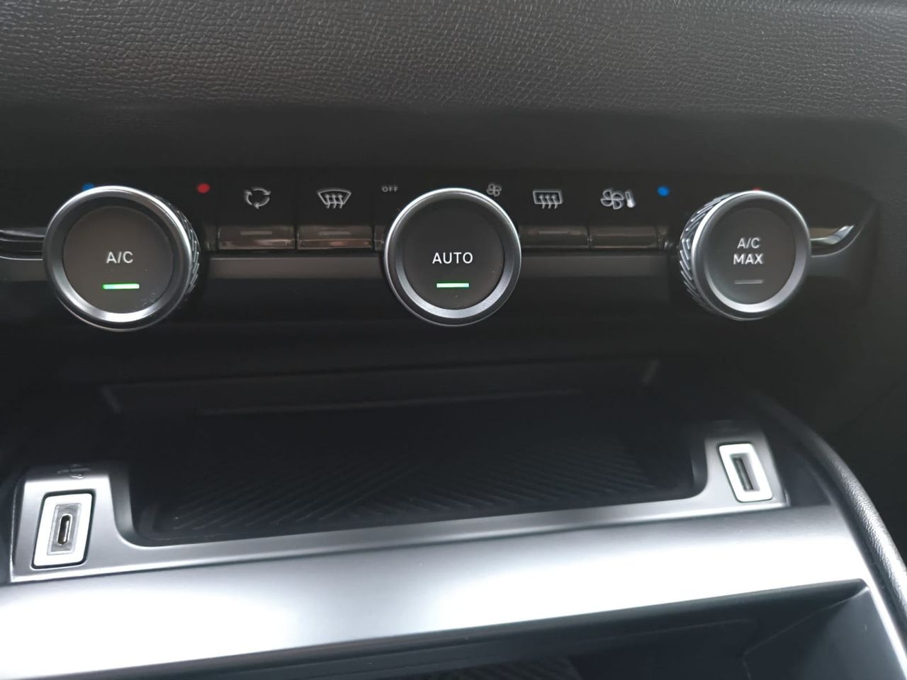 Citroën ë-C4 ELECTRICO 100 KW FEEL PACK - Foto 2