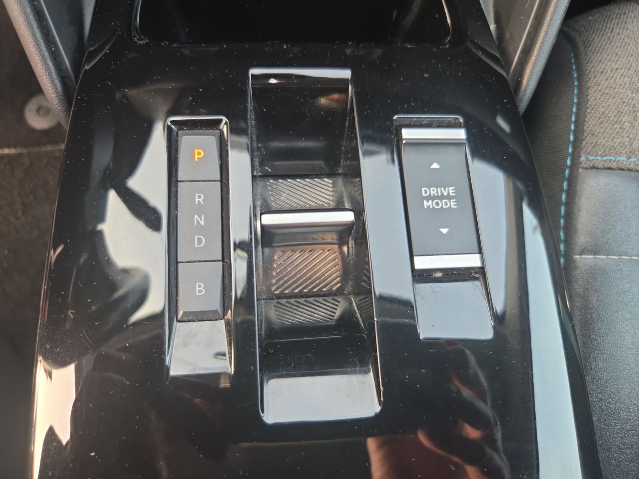 Citroën ë-C4 ELECTRICO 100 KW SHINE - Foto 2