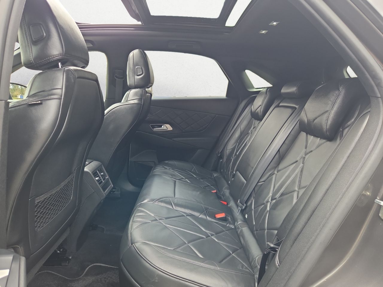 DS DS 7 Crossback E TENSE 225 LIGNE NOIRE - Foto 2