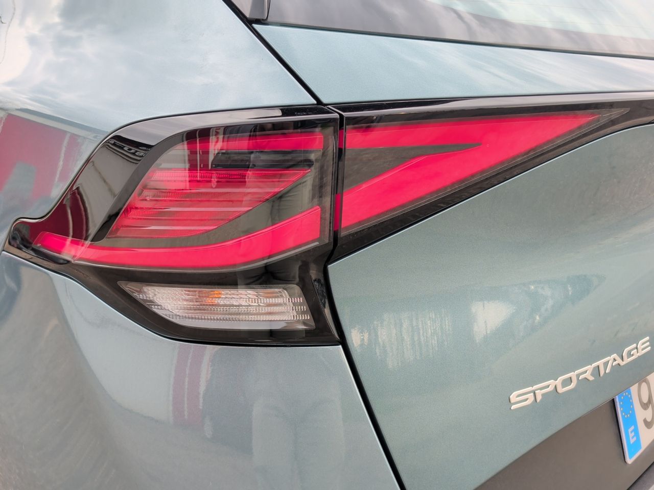 Kia Sportage 1.6 TGDI HEV DRIVE 4X2 - Foto 2