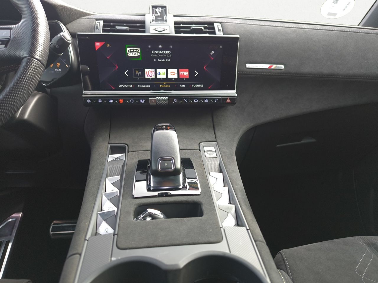 DS DS 7 Crossback BLUE HDI 130 AUT PERFORMANCE - Foto 2