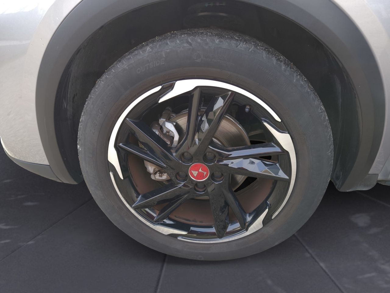 DS DS 7 Crossback BLUE HDI 130 AUT PERFORMANCE - Foto 2