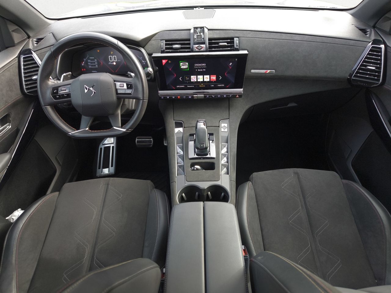 DS DS 7 Crossback BLUE HDI 130 AUT PERFORMANCE - Foto 2