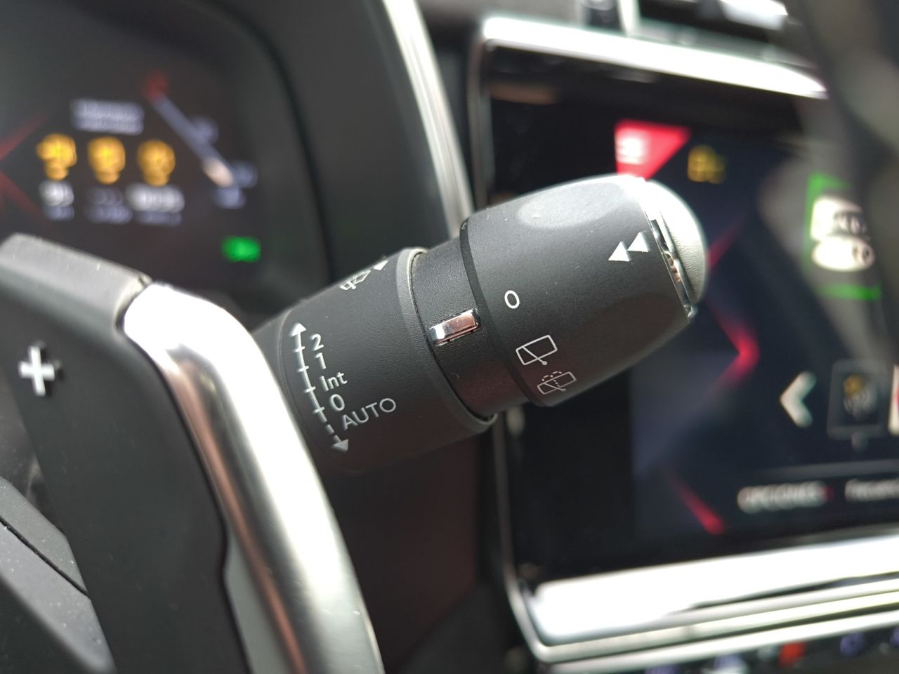 DS DS 7 Crossback BLUE HDI 130 AUT PERFORMANCE - Foto 2