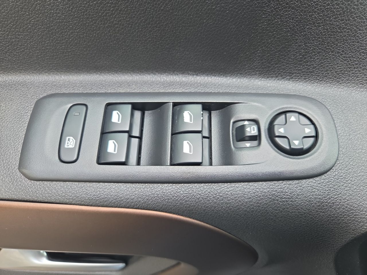 Peugeot Rifter GT BUSINESS STANDARD BLUE HDI 100 CV - Foto 2