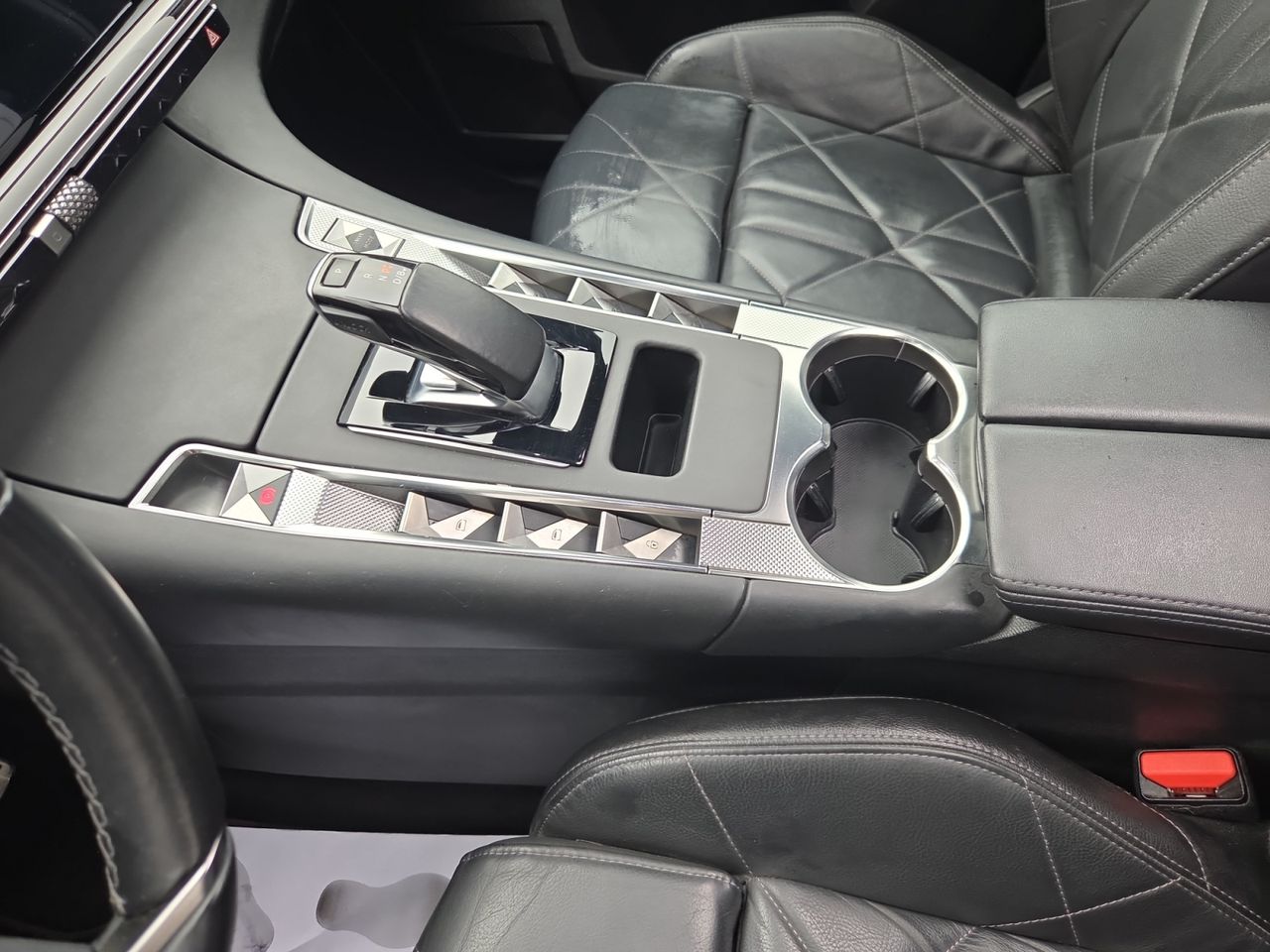 DS DS 7 Crossback E TENSE 225 LIGNE NOIRE - Foto 2