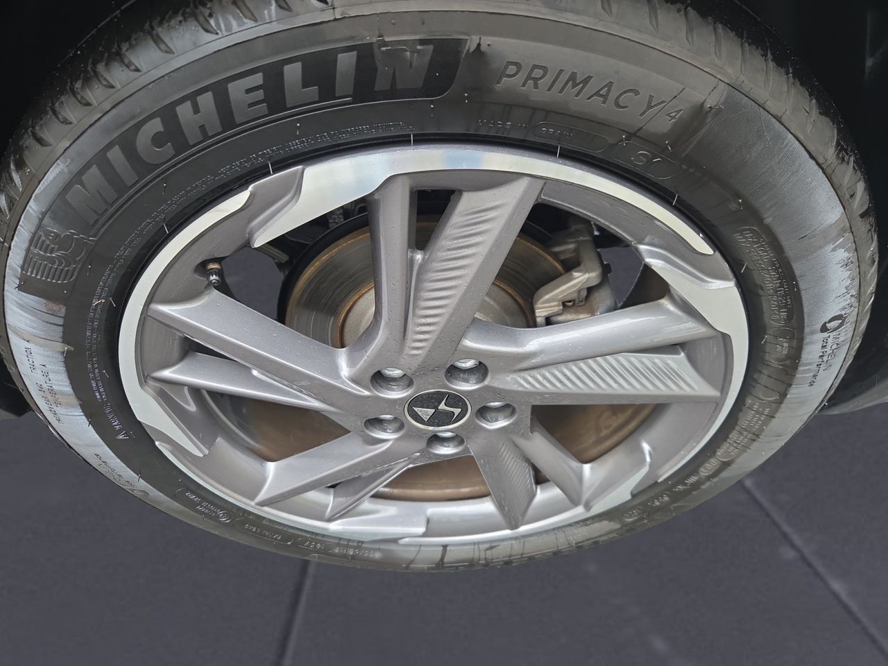 DS DS 7 Crossback E TENSE 225 LIGNE NOIRE - Foto 2