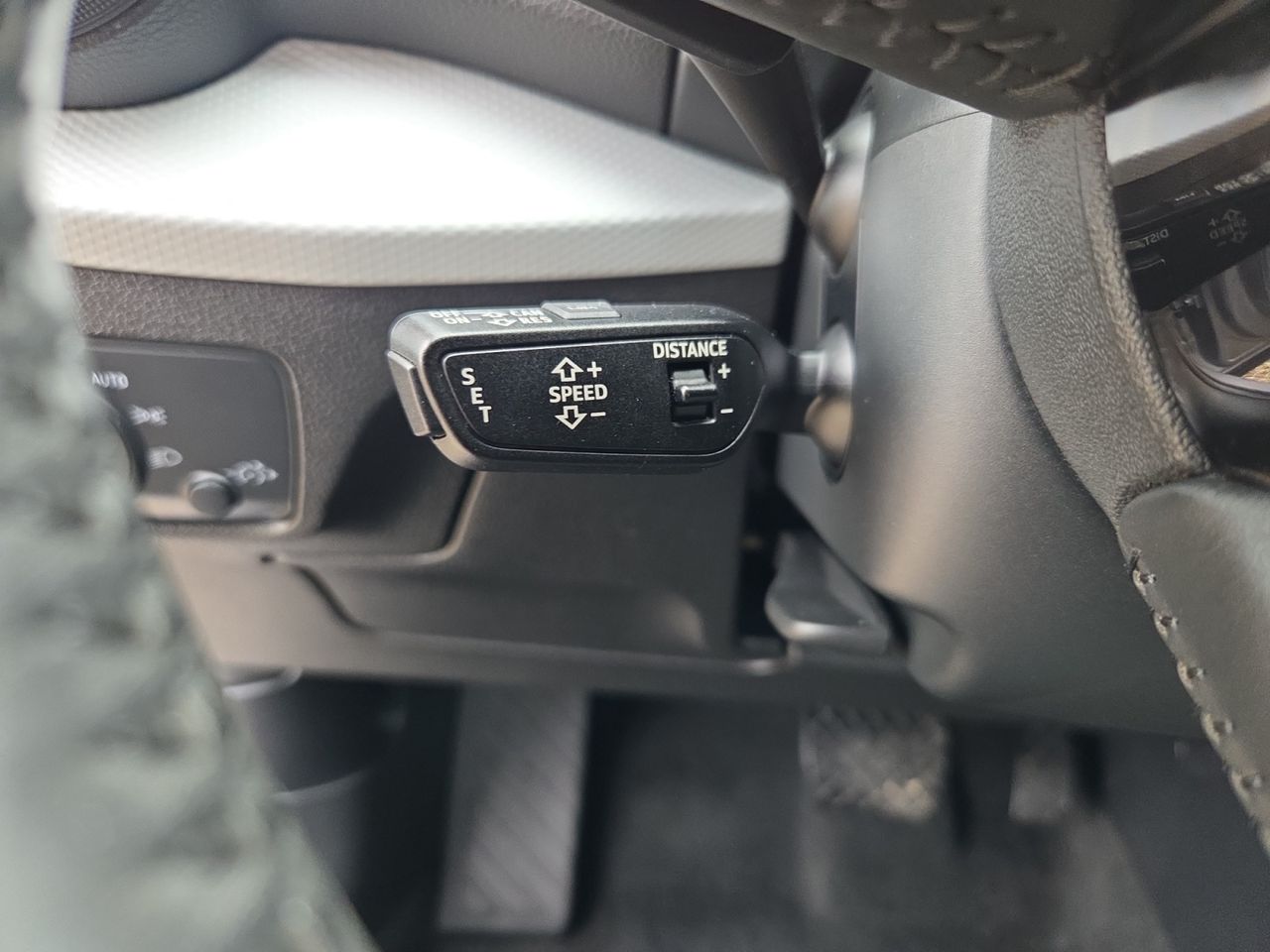 Audi Q2 DESING 30 TDI STRONIC 116 CV - Foto 2