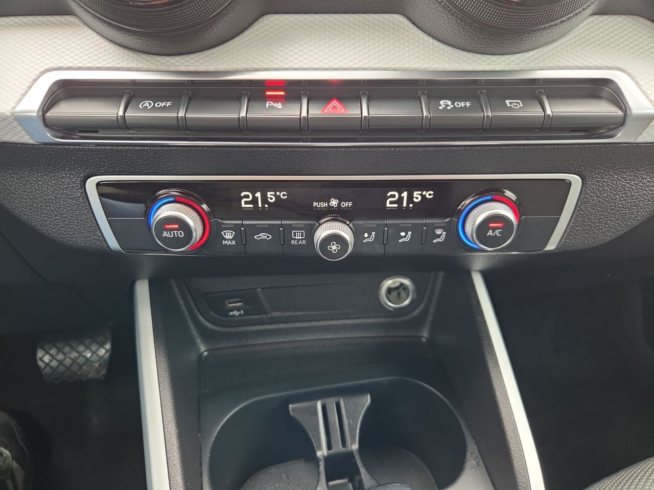 Audi Q2 DESING 30 TDI STRONIC 116 CV - Foto 2