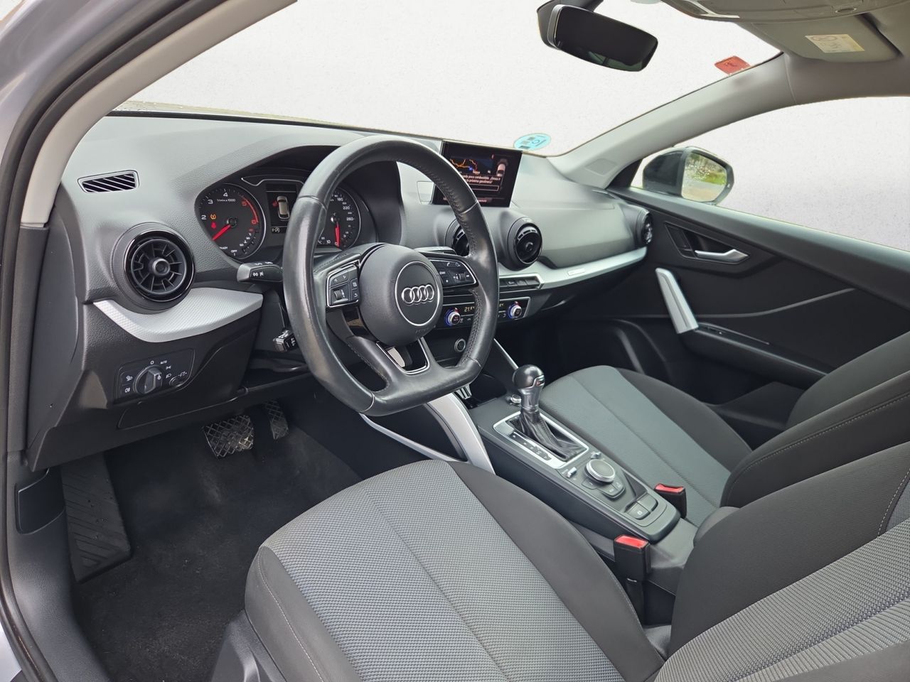 Audi Q2 DESING 30 TDI STRONIC 116 CV - Foto 2