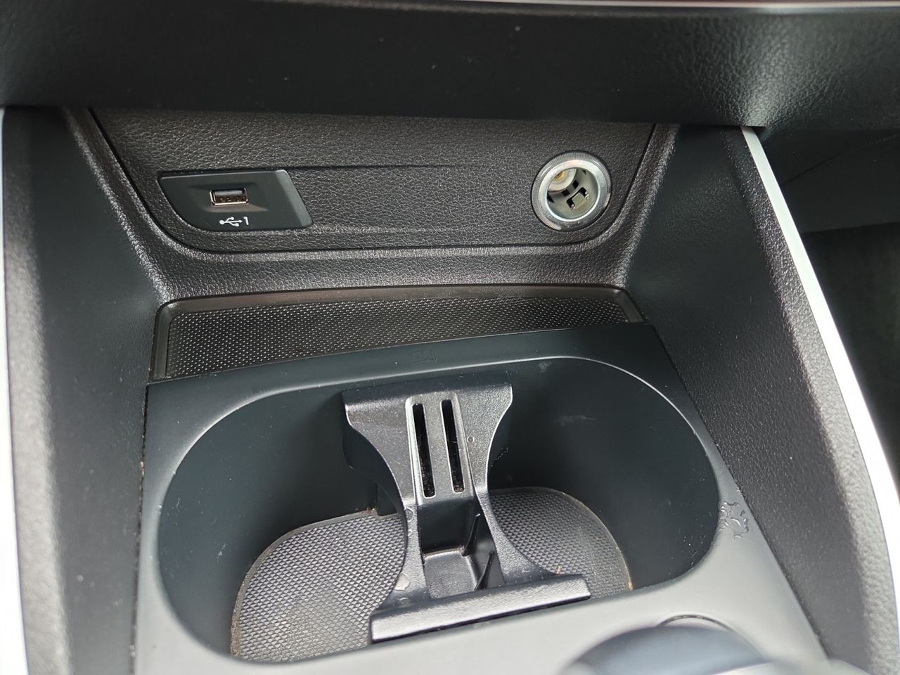 Audi Q2 DESING 30 TDI STRONIC 116 CV - Foto 2