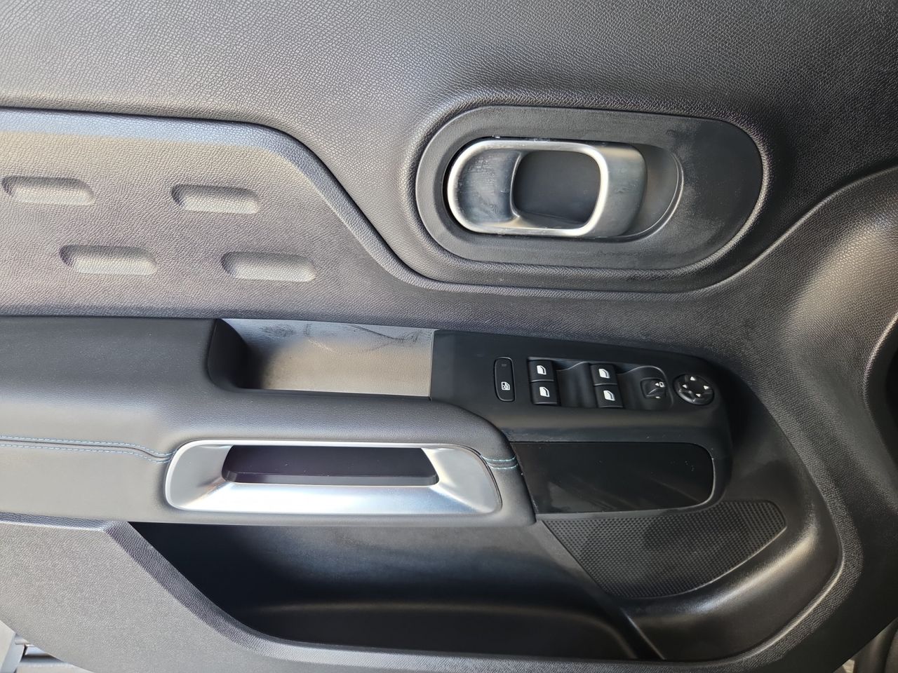 Citroën C5 Aircross PLUG IN HYBRID 225 e EAT8 SHINE PACK - Foto 2