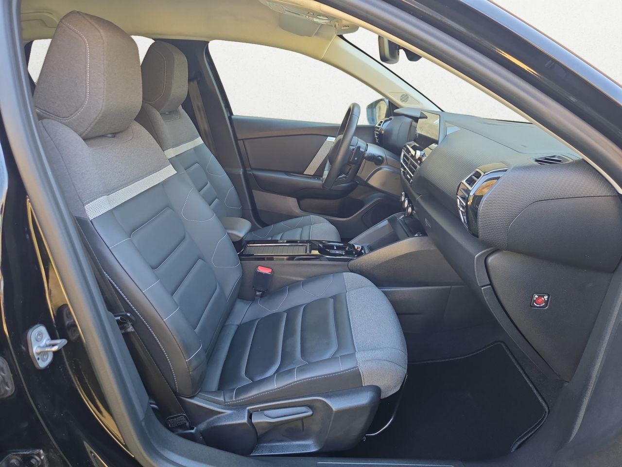 Citroën C4 BLUE HDI 130 CV EAT8 SHINE - Foto 2