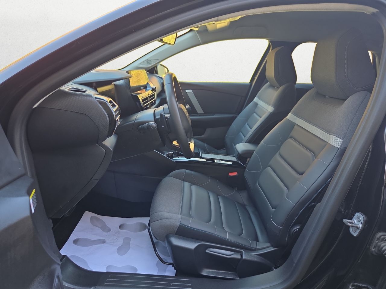 Citroën C4 BLUE HDI 130 CV EAT8 SHINE - Foto 2