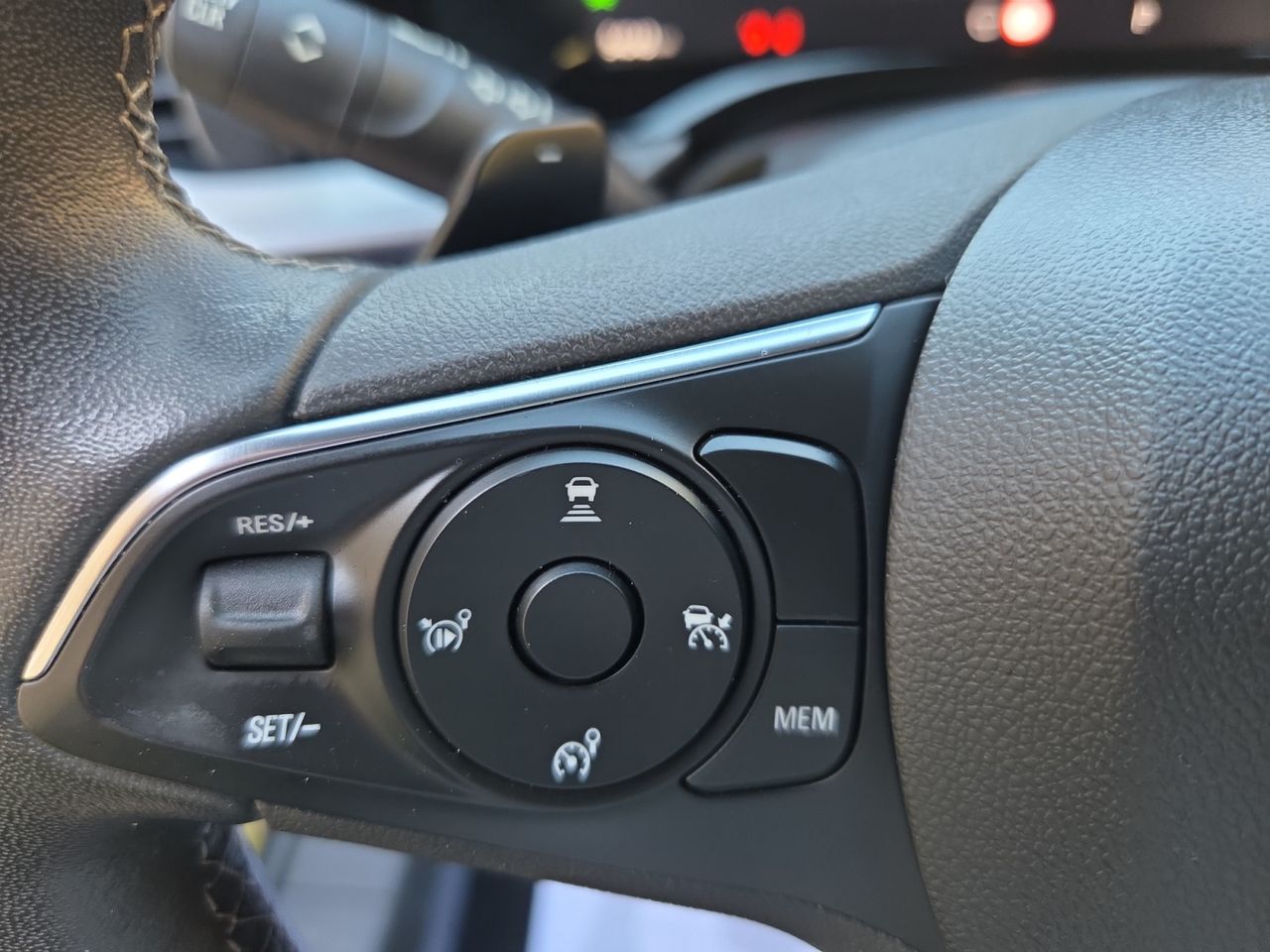 Opel Mokka ULTIMATE 1.2 T 130 CV AT8 S/S 130 CV - Foto 2