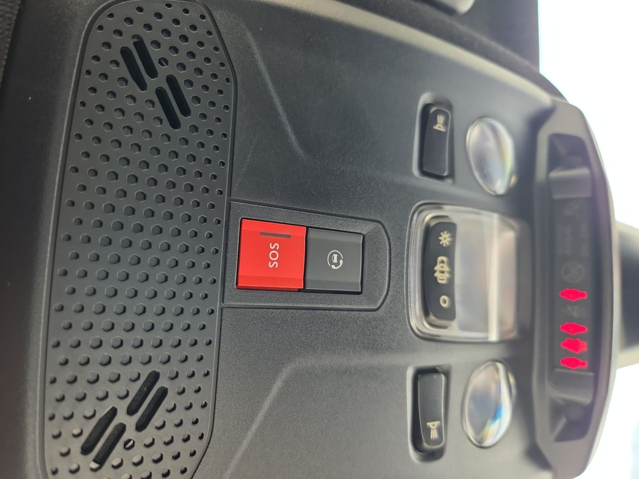 Opel Mokka ULTIMATE 1.2 T 130 CV AT8 S/S 130 CV - Foto 2