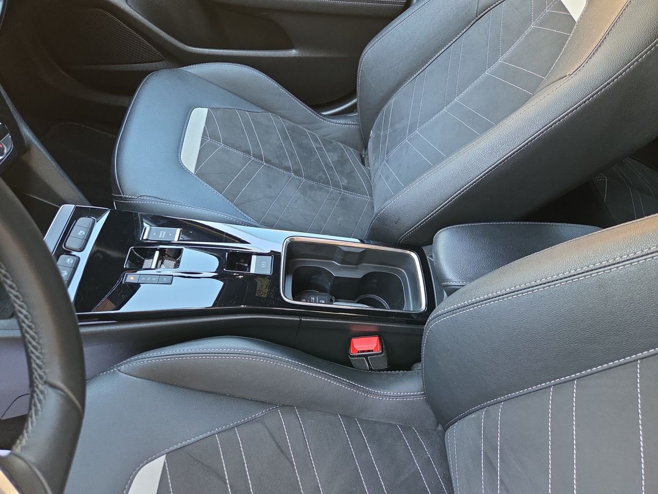 Opel Mokka ULTIMATE 1.2 T 130 CV AT8 S/S 130 CV - Foto 2