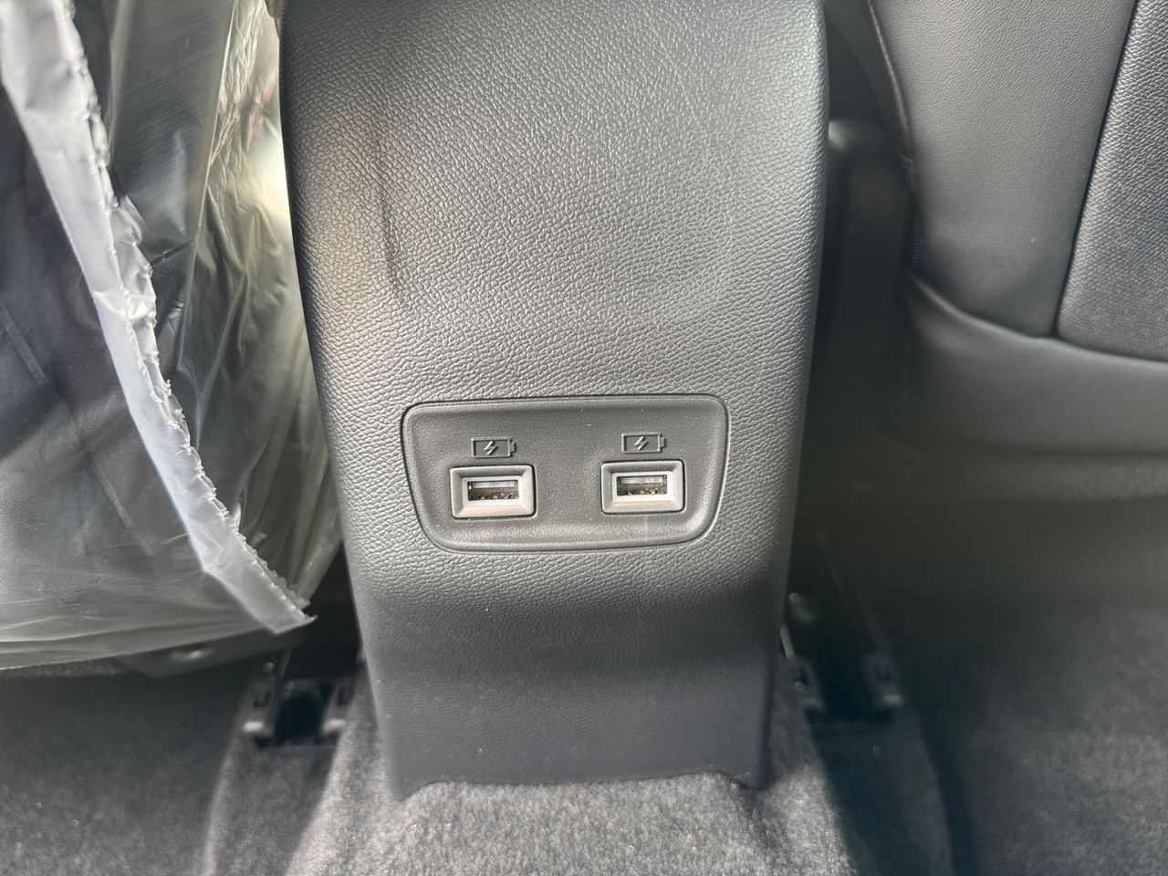 Peugeot e-208 GT ELECTRICO 136 - Foto 2