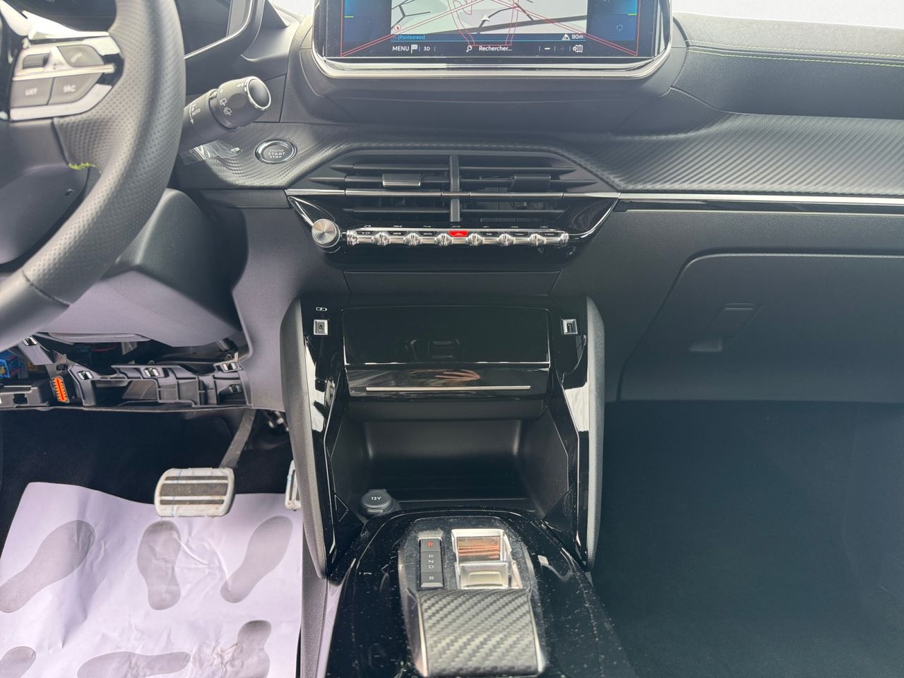 Peugeot e-208 GT ELECTRICO 136 - Foto 2