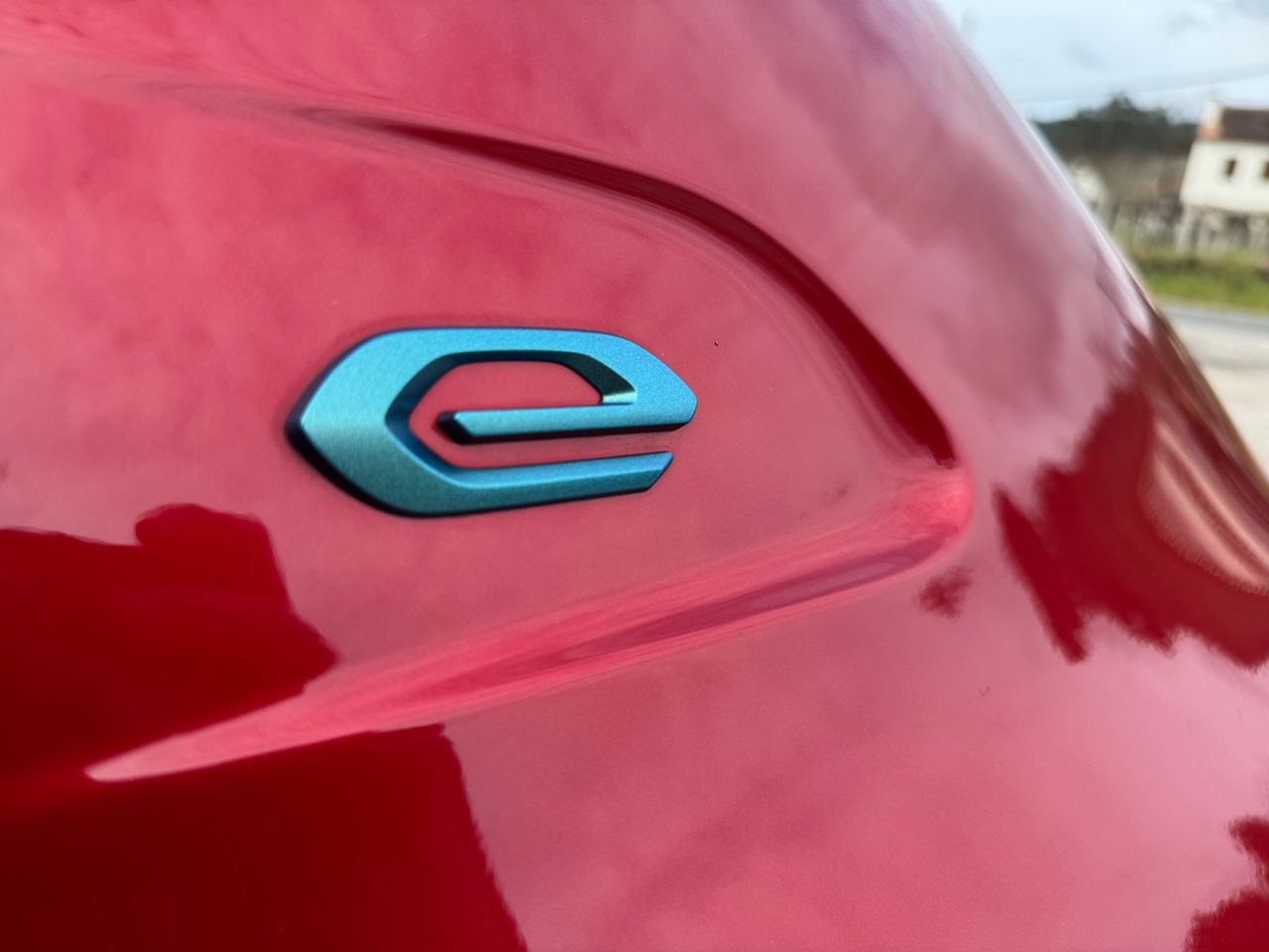 Peugeot e-208 GT ELECTRICO 136 - Foto 2