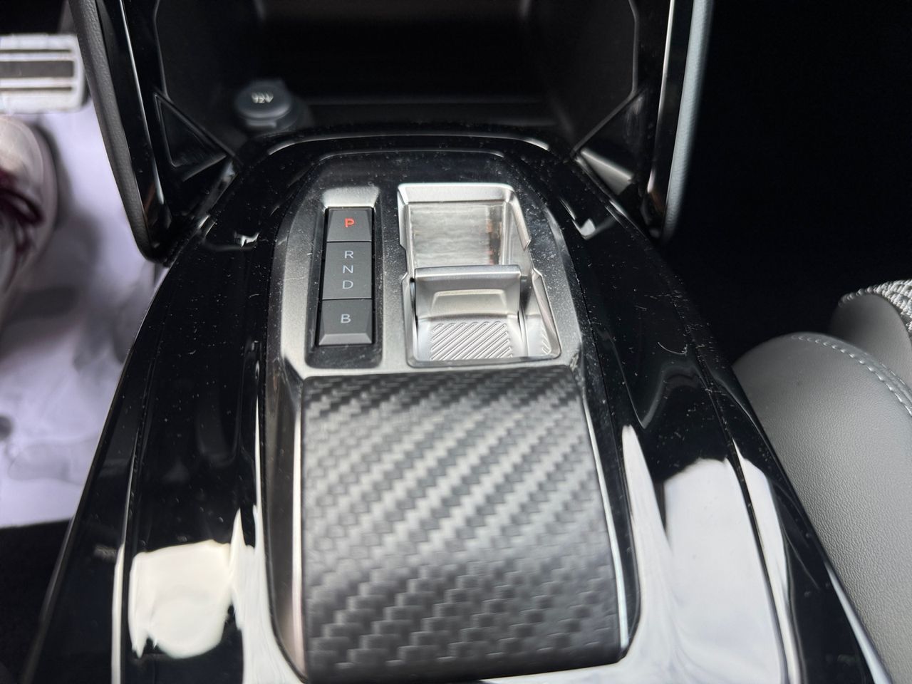 Peugeot e-208 GT ELECTRICO 136 - Foto 2