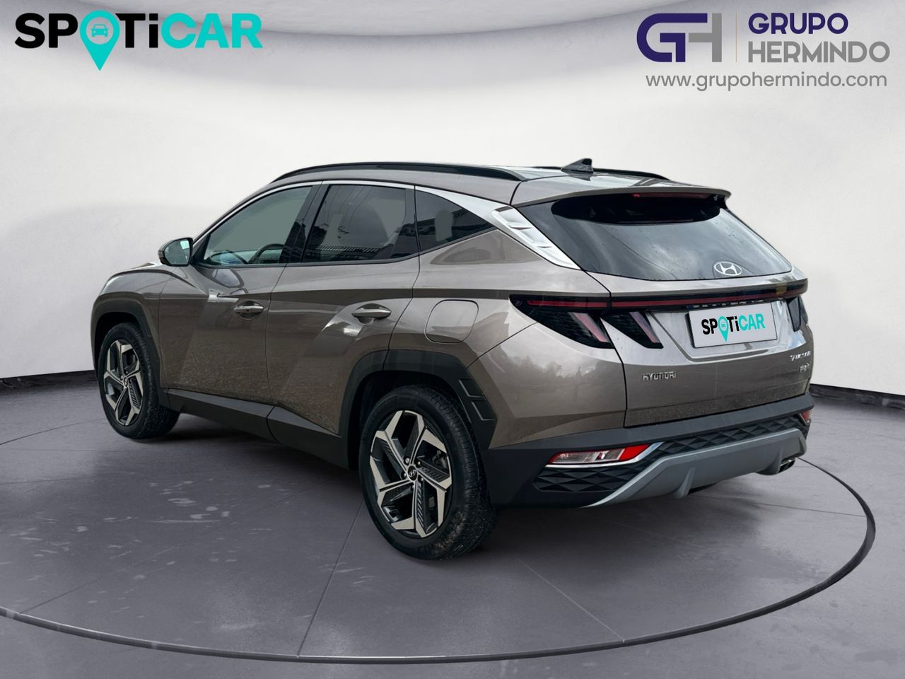 Hyundai Tucson 1.6 TGDI PHEV STYLE AUTO 4X4 - Foto 2